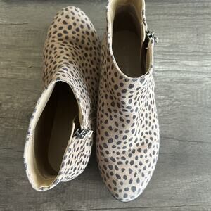 Cat & Jack Shoes Girls Size 4 Brown Black Cheetah Print Ankle Booties Zip Casual